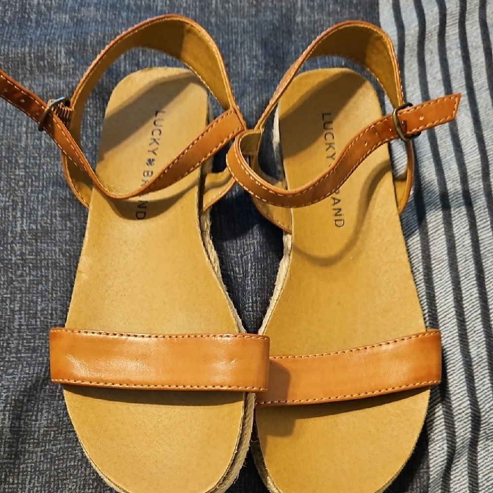 Lucky Brand Kids Tan Sandals